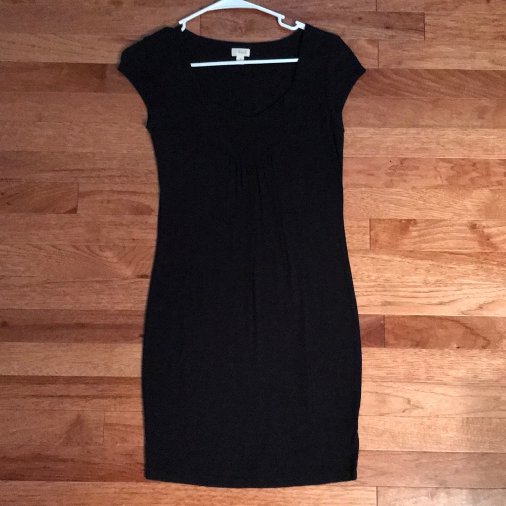Black Fitted Dress, S